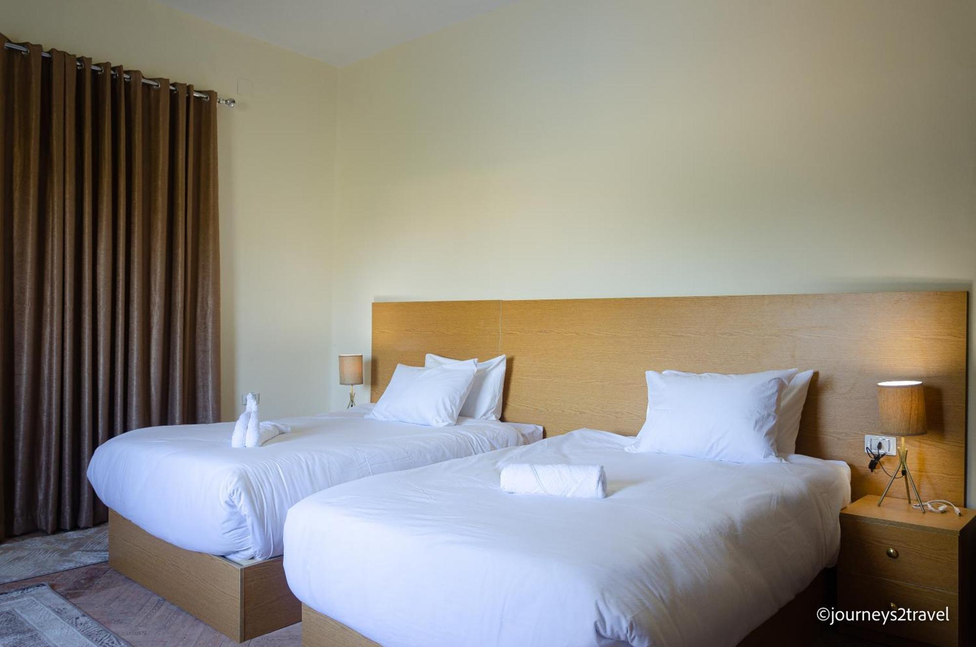 Golf Pyramids View Hotel Kafrat al Jabal Bagian luar foto
