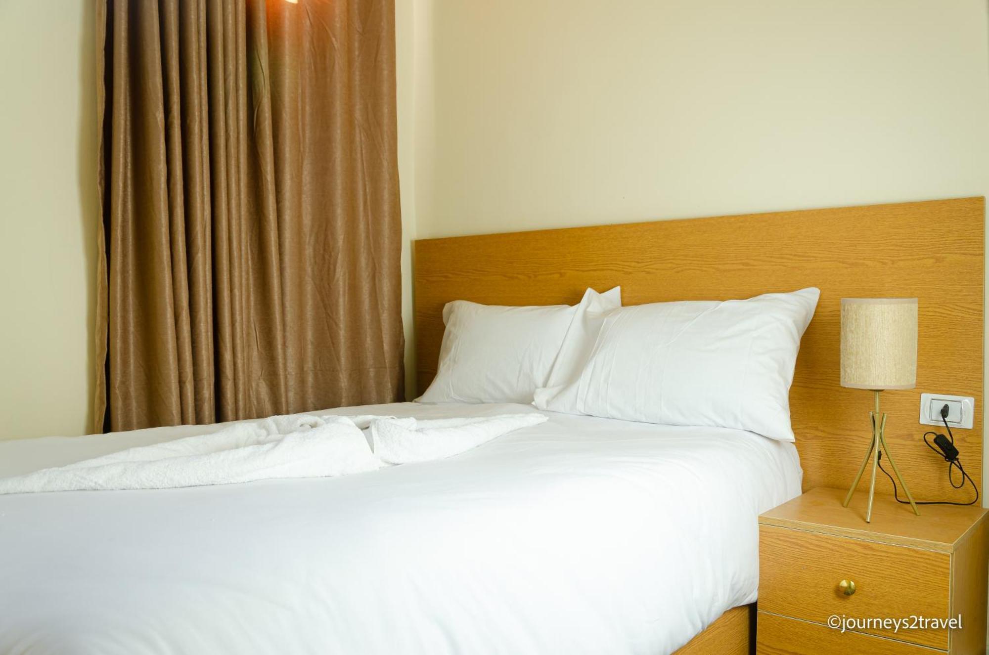 Golf Pyramids View Hotel Kafrat al Jabal Bagian luar foto