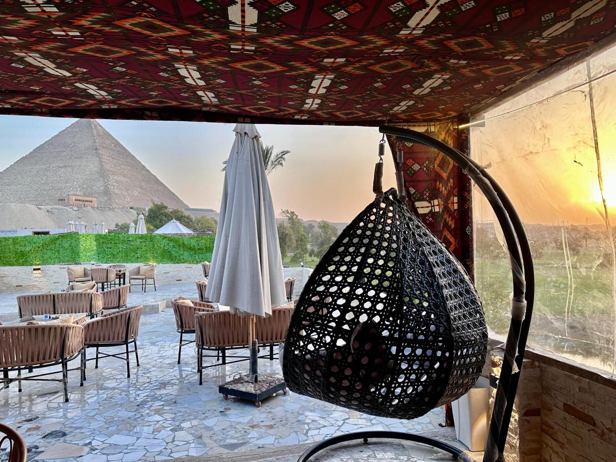 Golf Pyramids View Hotel Kafrat al Jabal Bagian luar foto