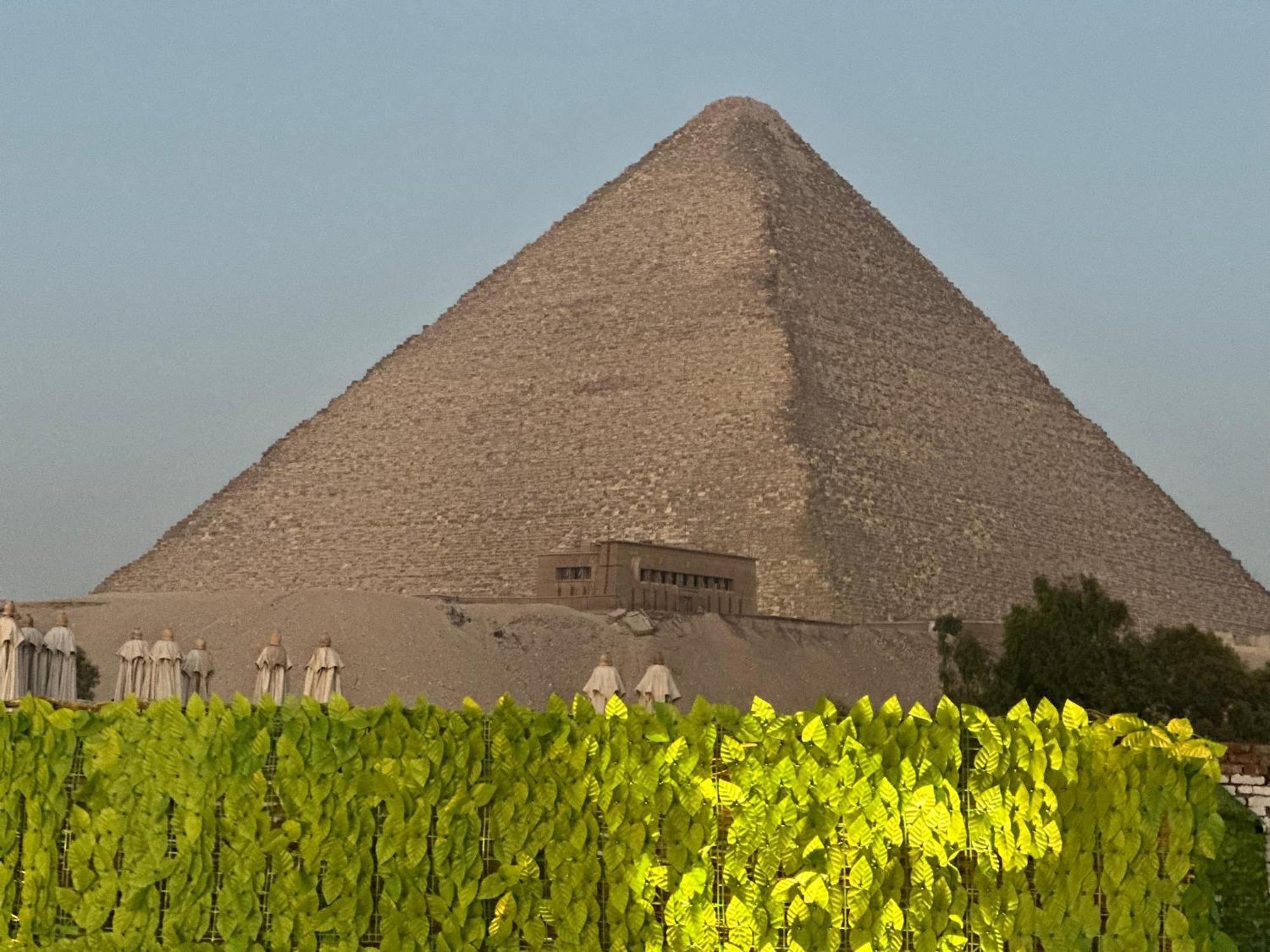 Golf Pyramids View Hotel Kafrat al Jabal Bagian luar foto